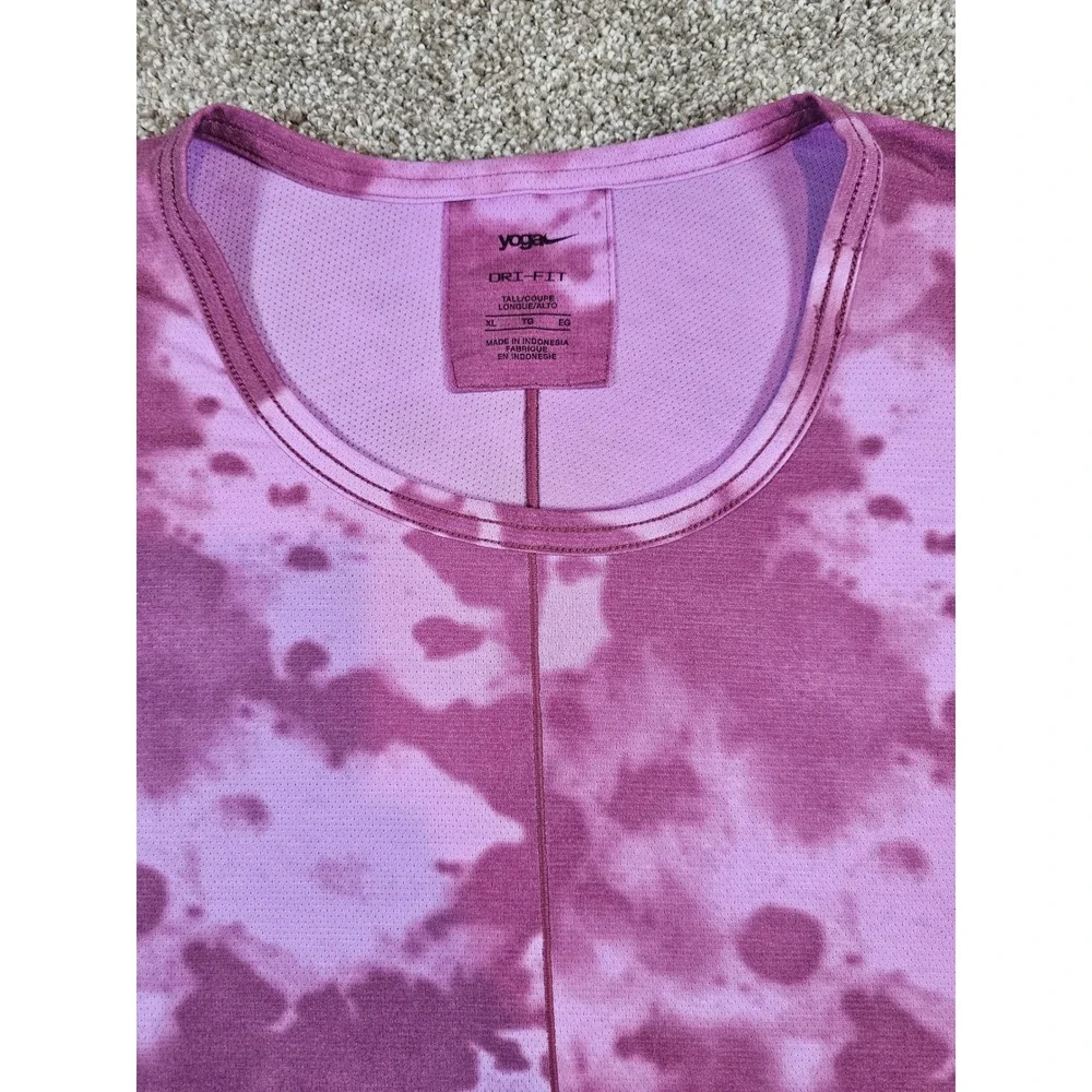 Nike Yoga Dri-FIT Tie Dye Purple Cloud Wash T-Shirt Womens XL Tall CZ9186-507
